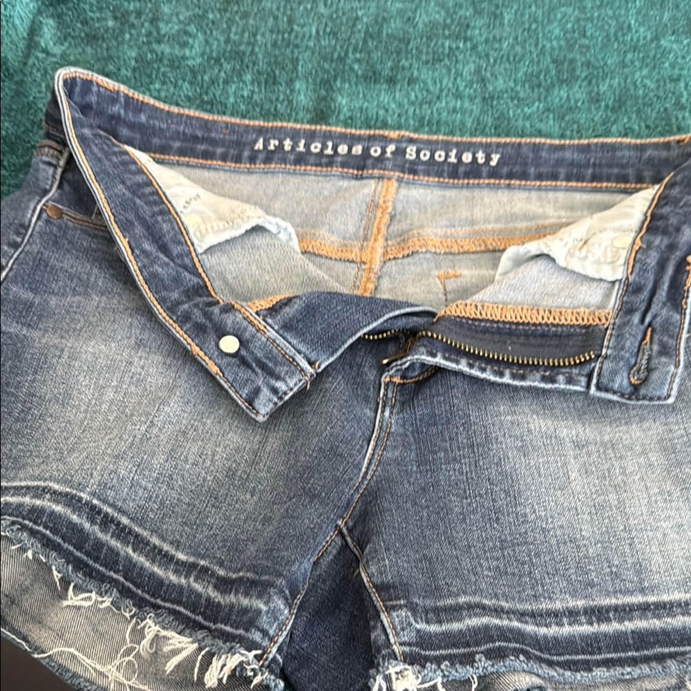 Articles Of Society Blue Jean Shorts with Distressed Hem - Picture 4 of 5